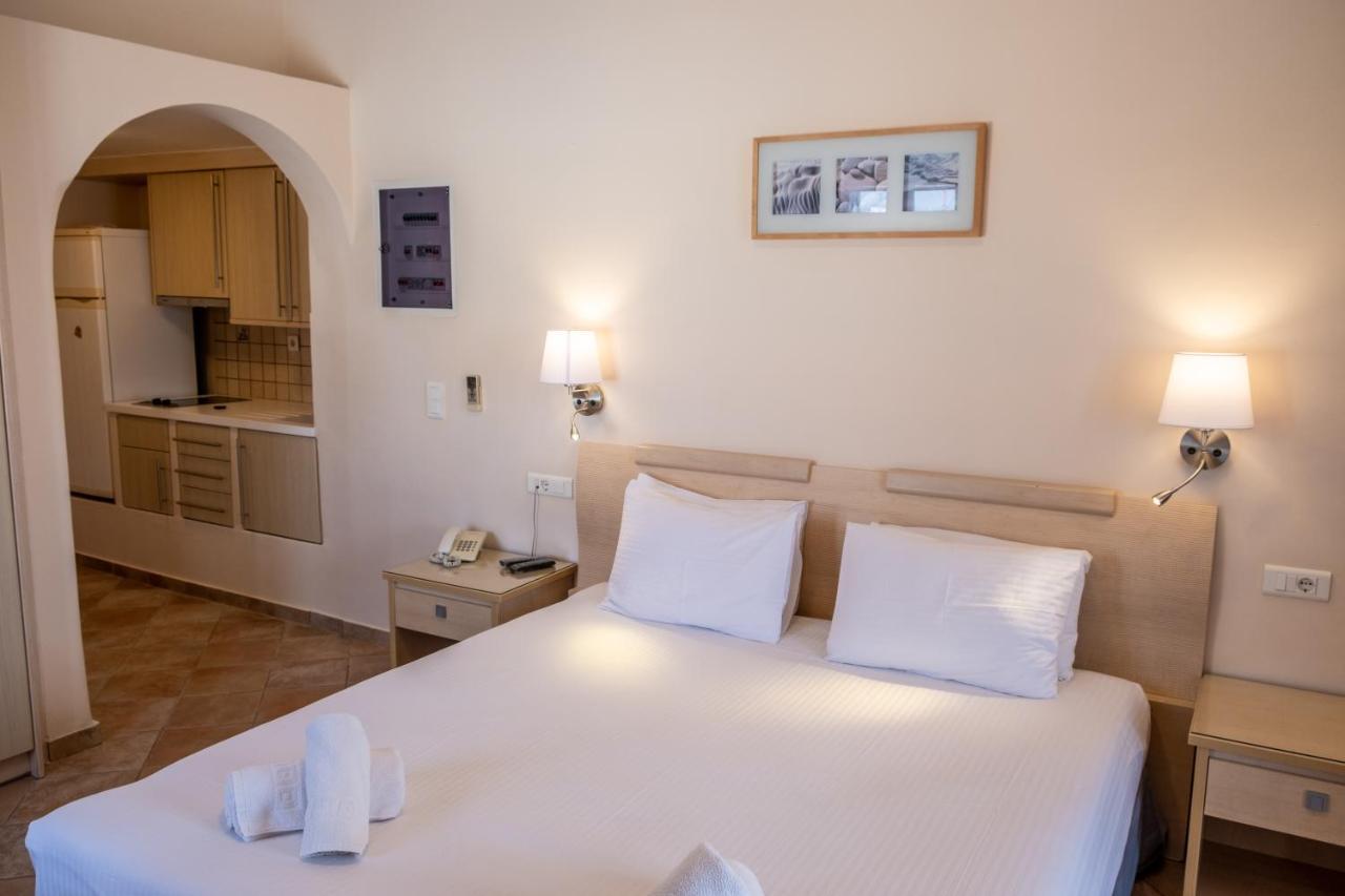 Tinos Koralli Extérieur photo
